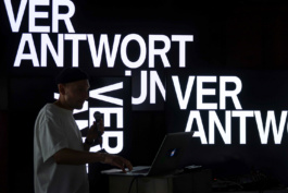  Studio Nikolai Dobreff